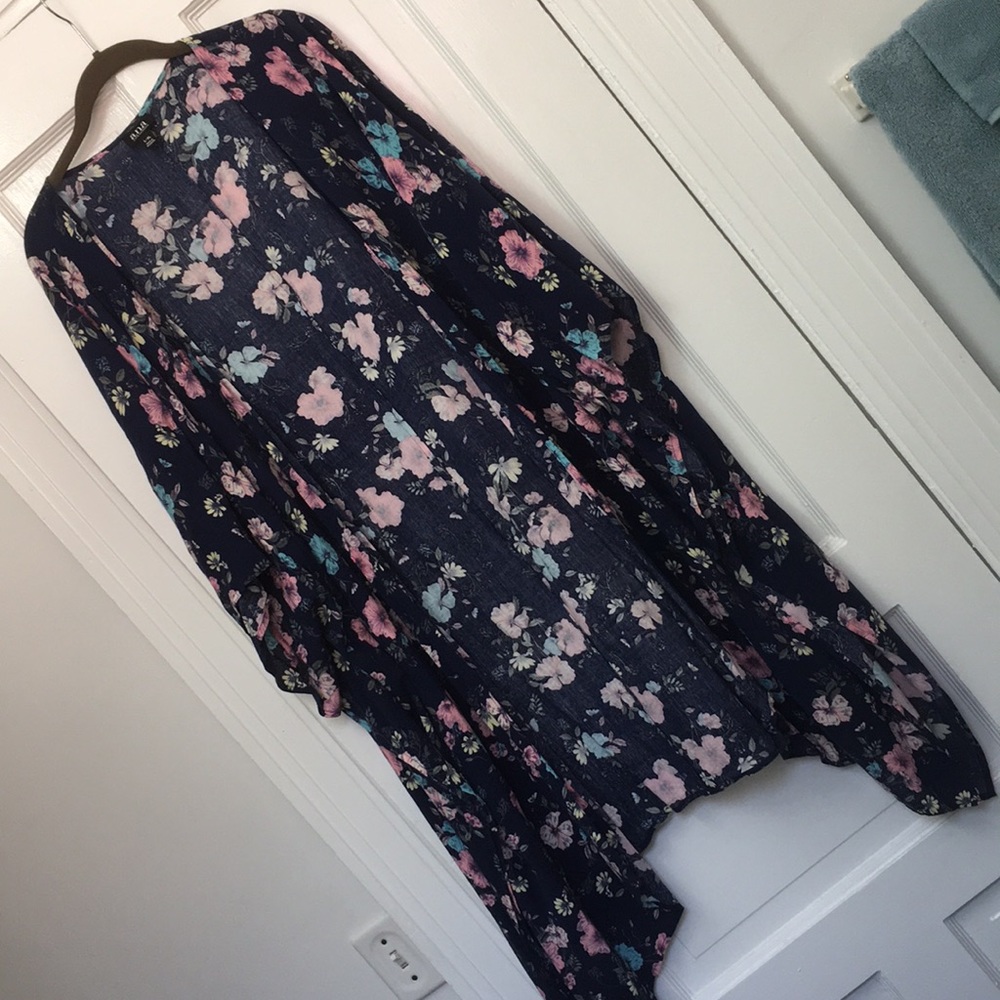 a.n.a. Kimono & Matching Sleeveless Top